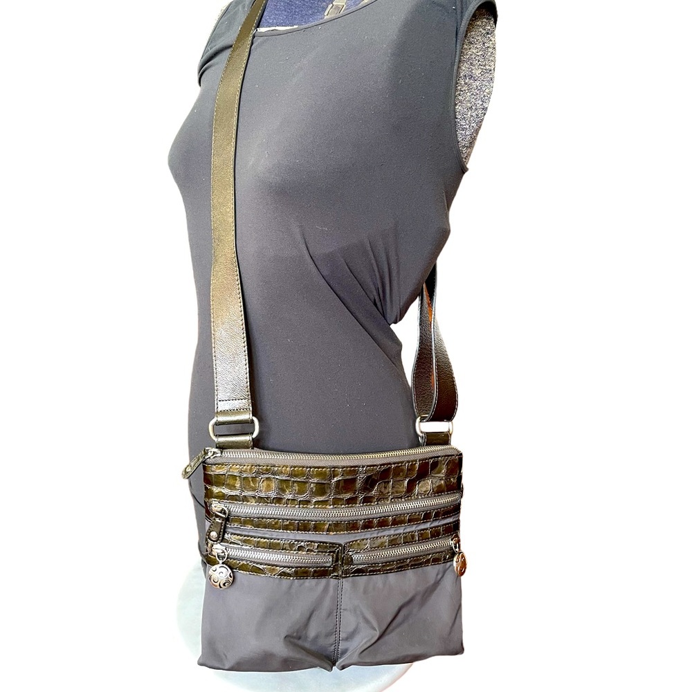 Brighton Go Go Messenger Bag
